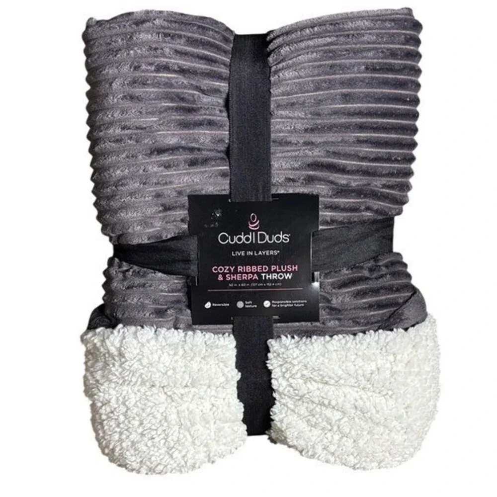 His & Her Cuddl Duds Cozy Plush Sherpa Throw Blanket: Gray & Ivory 50